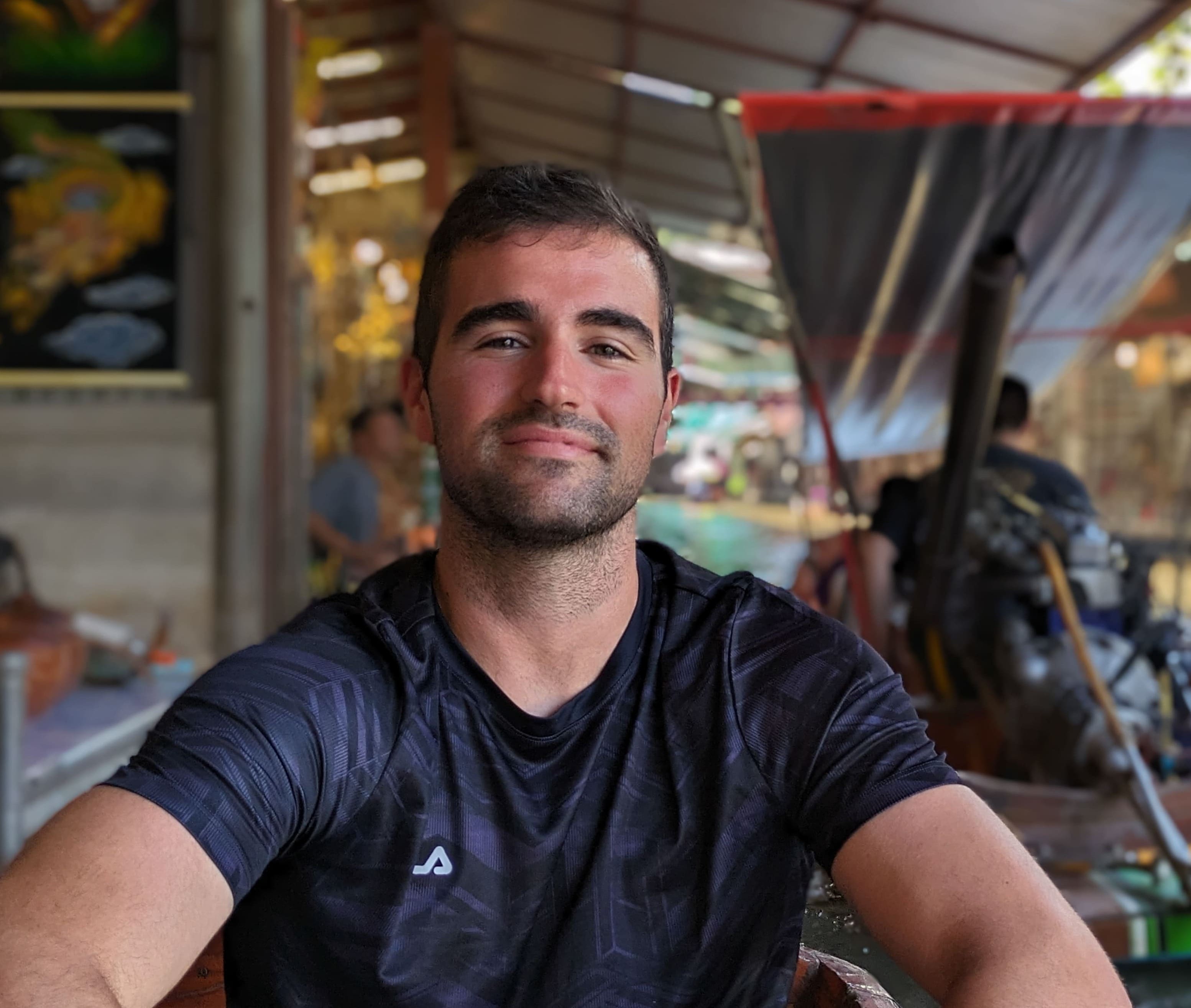 Enrique Lopez — Fundador de Boletín Claro